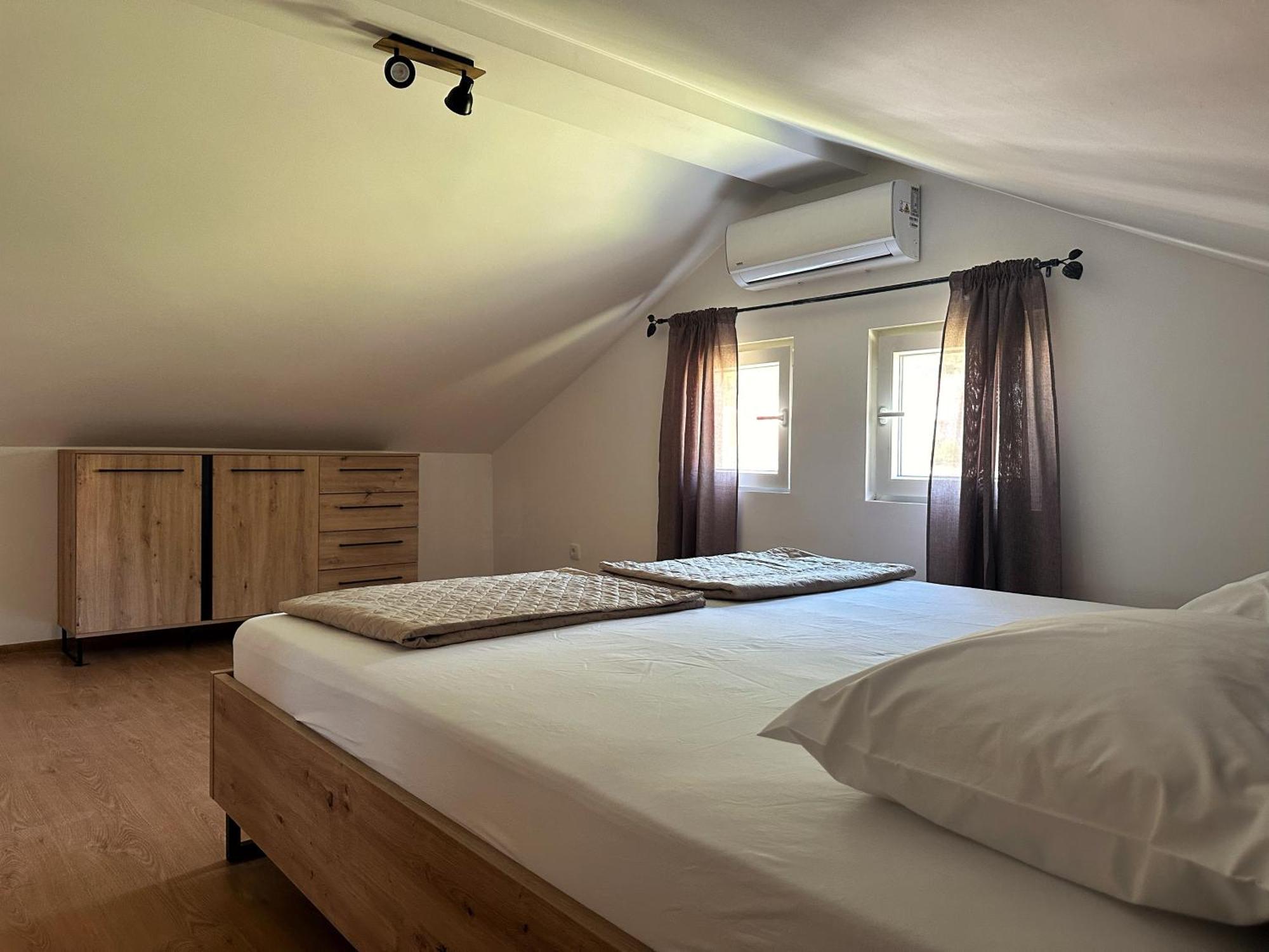 Nirvana Tivat Exterior photo