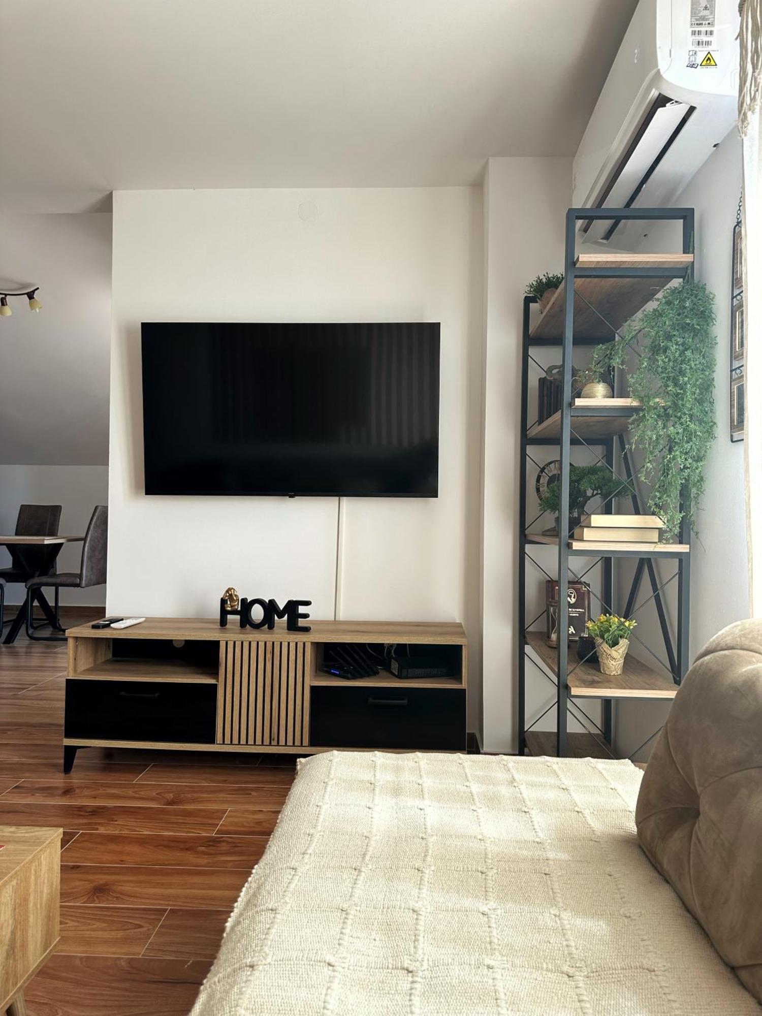 Nirvana Tivat Exterior photo