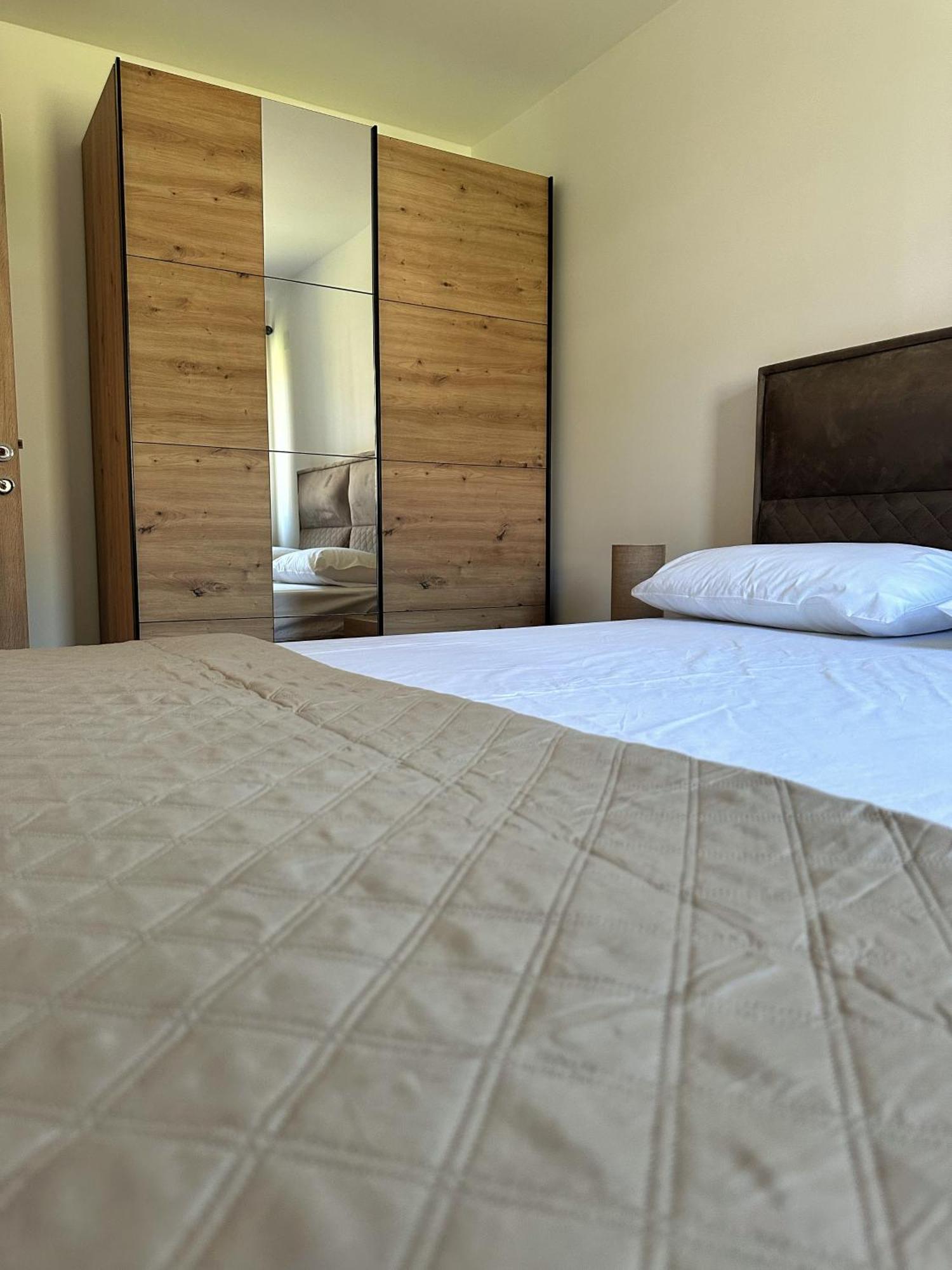 Nirvana Tivat Exterior photo