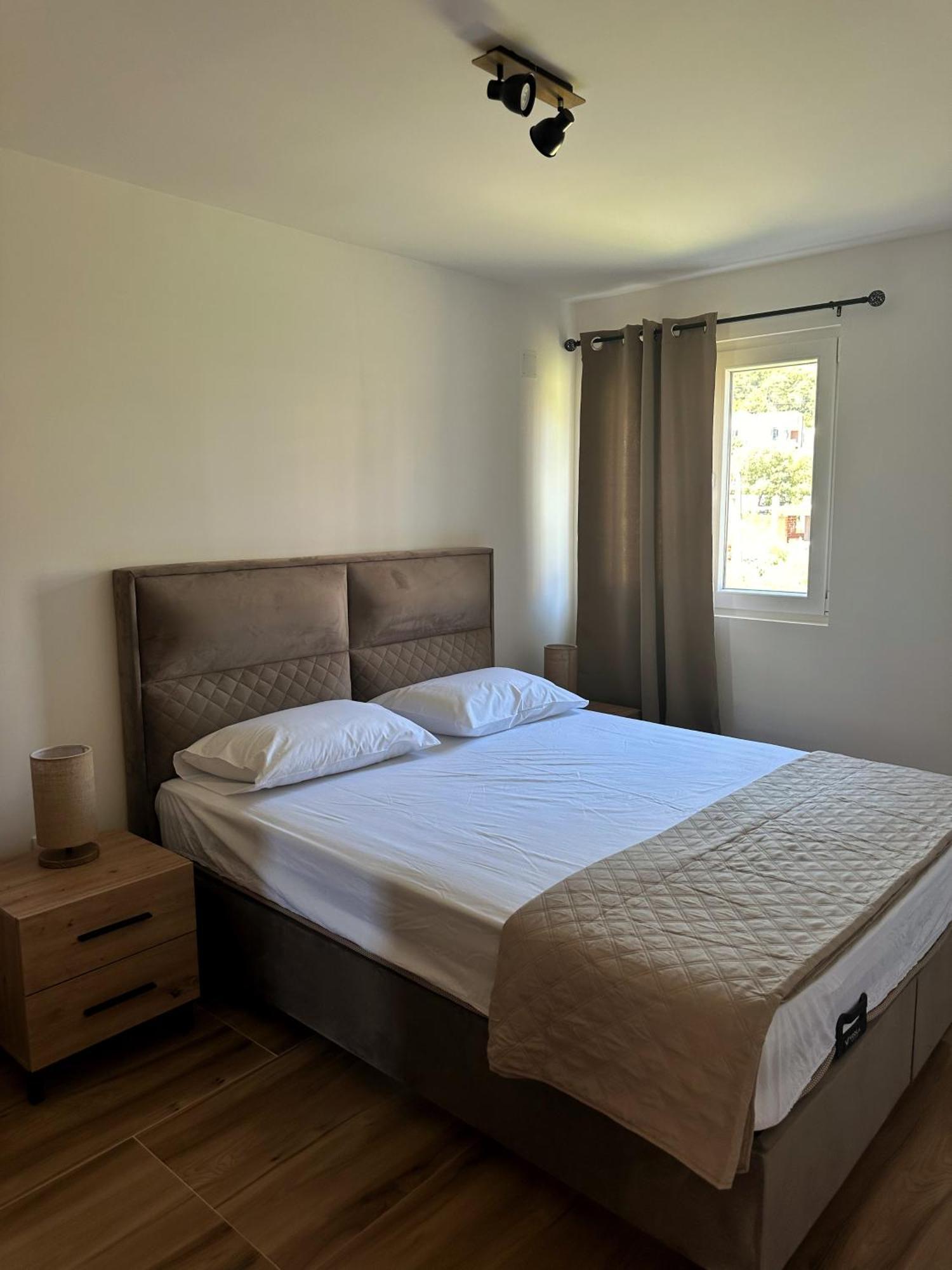 Nirvana Tivat Exterior photo